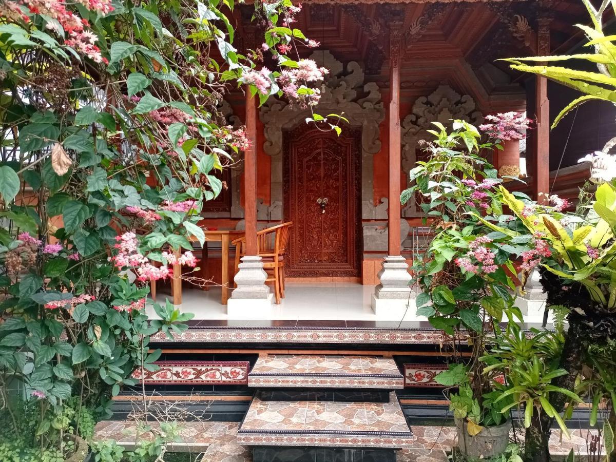 Nyoman House Ubud Екстер'єр фото