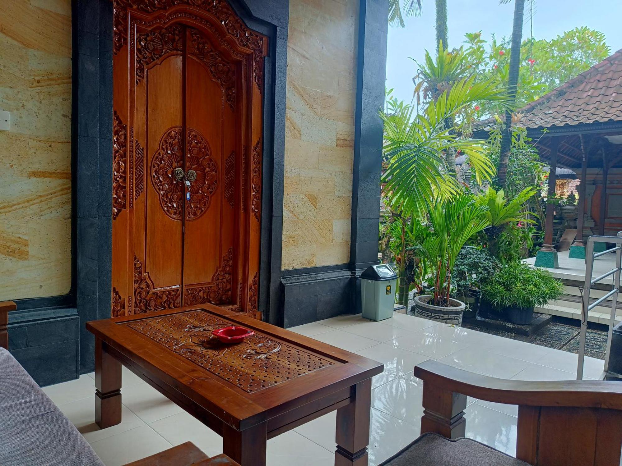 Nyoman House Ubud Екстер'єр фото